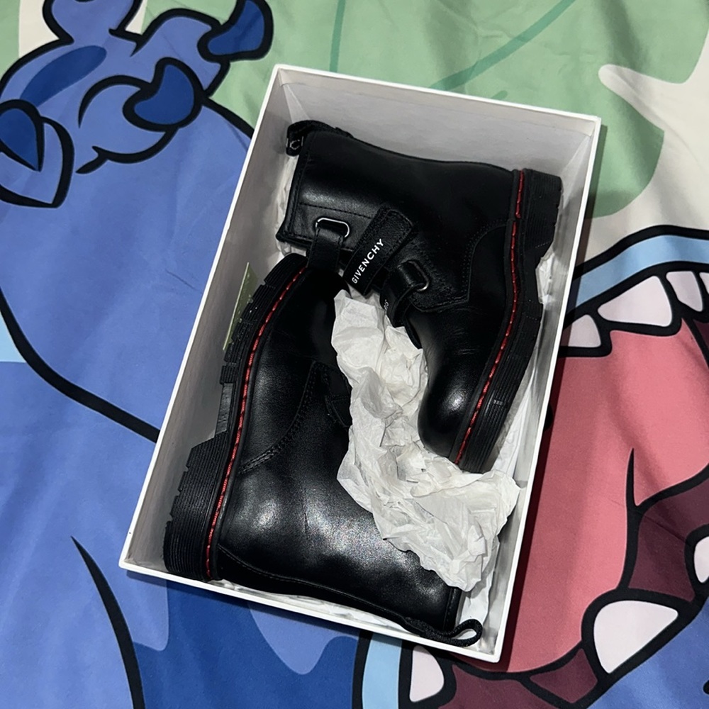Givenchy boots - Picture 4 of 4